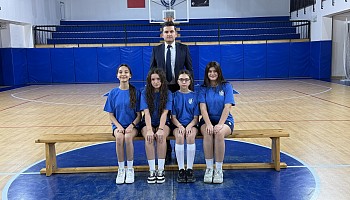 Yıldız Kız Masa Tenisi Takımımız İlçe Üçüncüsü Oldu