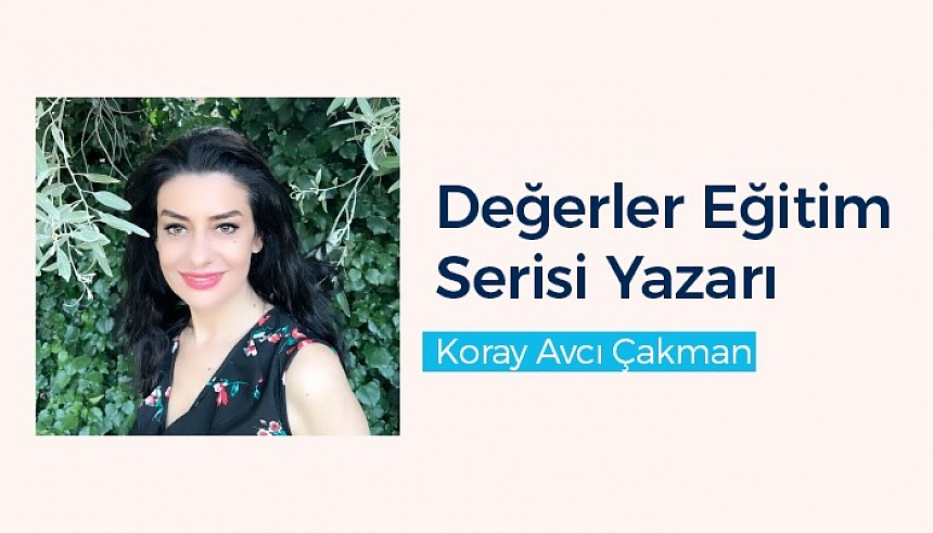 İlkokul Öğrencilerimiz Yazar Koray Avcı Çakman ile Çevrim İçi Ortamda Bluşuyor 