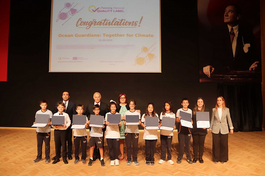 “Ocean Guardians: Together for Climate” eTwinning Projemiz Ulusal Kalite Etiketi Kazandı!
