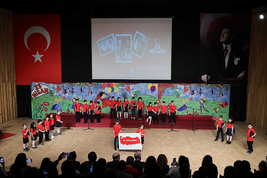 Bugünün Küçükleri Yarının Büyükleri Öğrencilerimiz 23 Nisan'ı Gururla Kutladılar